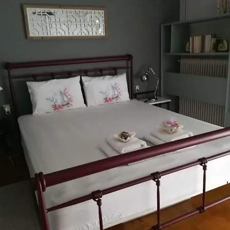 Areti' S Apartament *